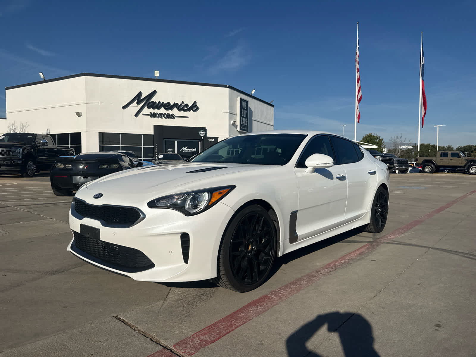 Used 2019 Kia Stinger RWD image 1