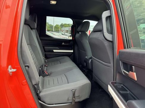 Used 2024 Toyota Tacoma TRD Off-Road AWD/4WD image 11