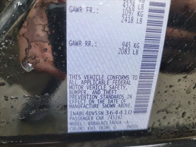 Used 2025 Nissan Altima 2.5 SV FWD image 24