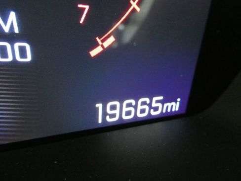 Certified 2025 Chevrolet Colorado ZR2 w/ Technology Package AWD/4WD image 37