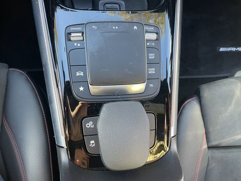 Used 2021 Mercedes-Benz GLA 45 AMG 4MATIC image 11