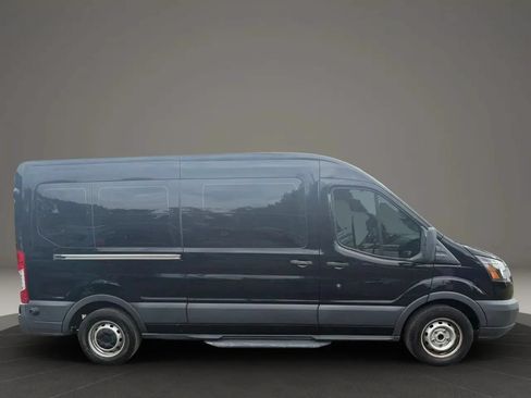 Used 2018 Ford Transit 350 XL RWD image 4