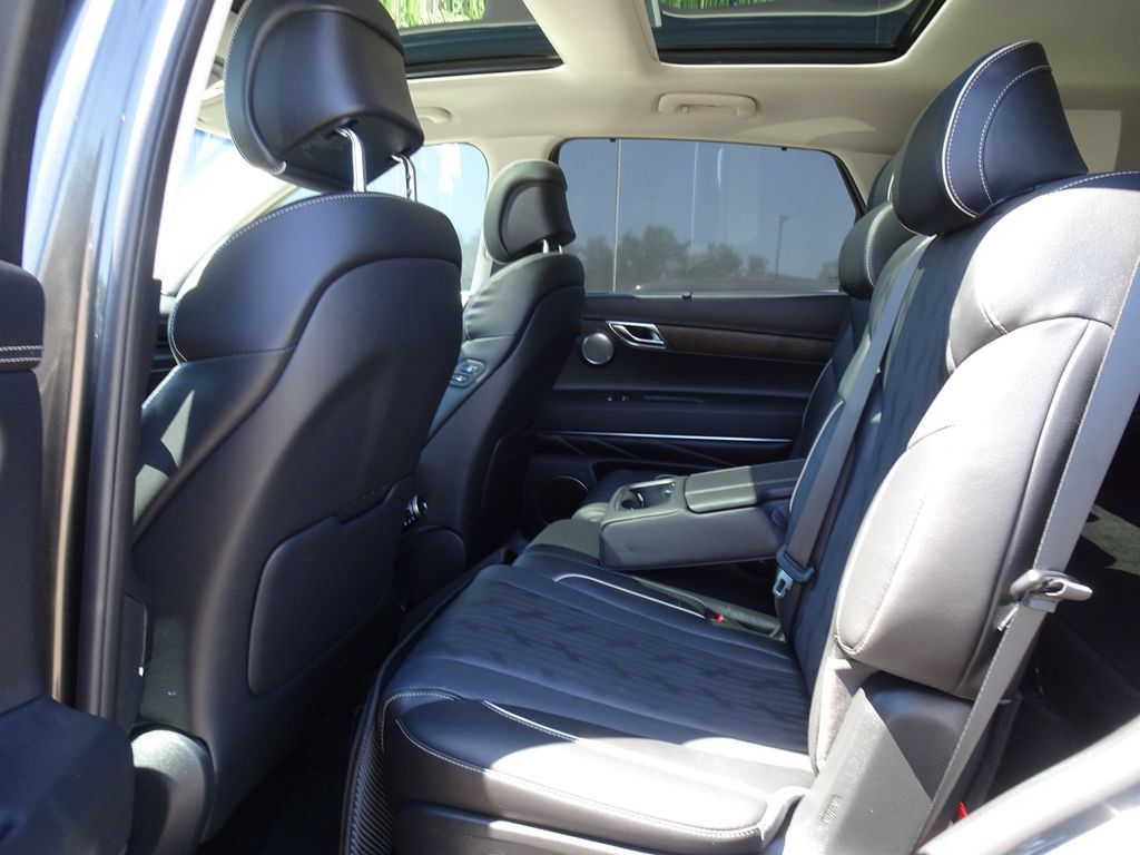 Used 2024 Genesis GV80 3.5T Advanced w/ Advanced Package AWD/4WD image 17