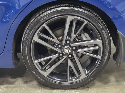 Used 2025 Toyota Camry XSE image 9