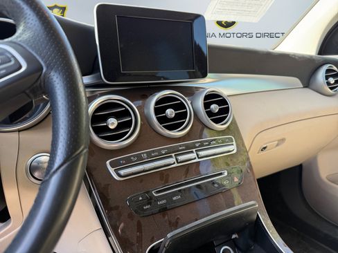 Used 2017 Mercedes-Benz GLC 300 image 12