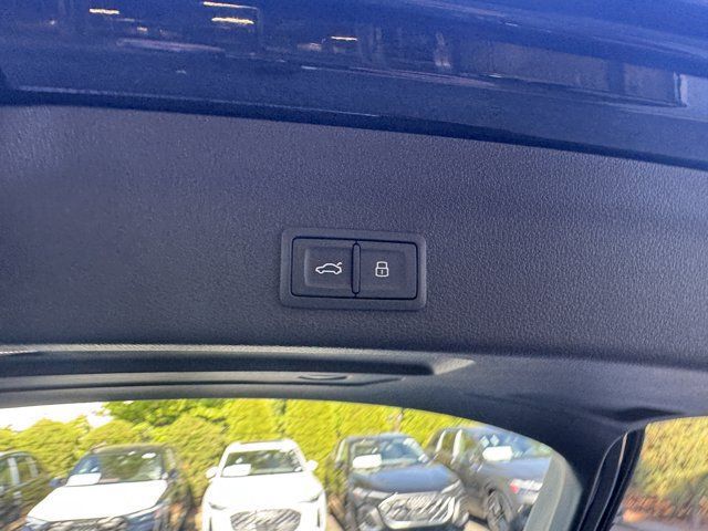 Certified 2022 Audi RS 6 AWD/4WD image 36