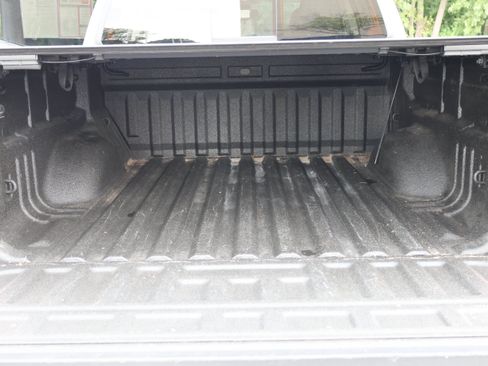 Used 2022 Chevrolet Colorado Z71 AWD/4WD image 6