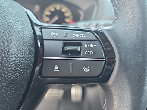 Used 2023 Honda Civic Sport image 18