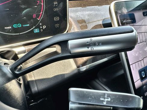 Used 2022 Mercedes-Benz S 500 4MATIC image 23