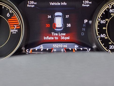 Certified 2023 Jeep Cherokee Altitude Lux image 17