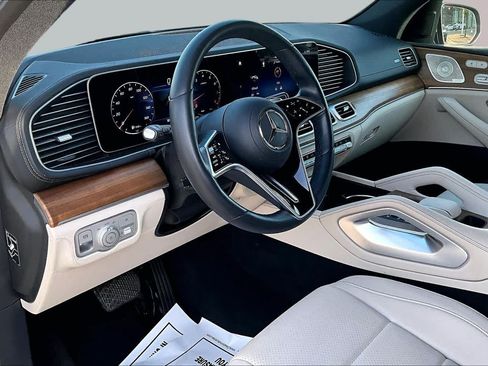 Certified 2025 Mercedes-Benz GLE 350 4MATIC image 18