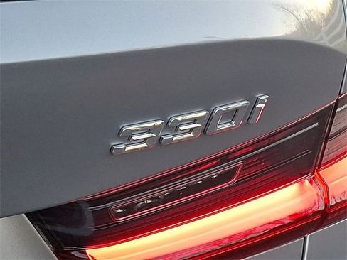 New 2026 BMW 330i xDrive Sedan w/ M Sport Package image 20