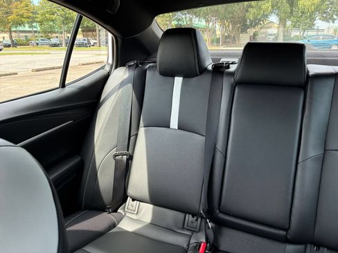 Used 2026 Toyota Camry SE FWD image 34