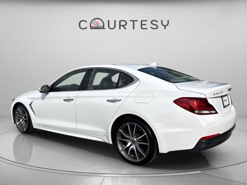 Used 2021 Genesis G70 2.0T w/ Prestige Package image 5