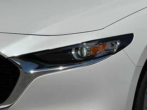 New 2026 MAZDA MAZDA3 2.5 S Sedan w/ Preferred Pkg FWD image 31