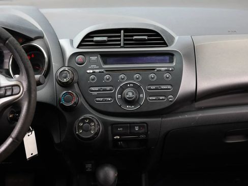 Used 2012 Honda Fit Sport image 34