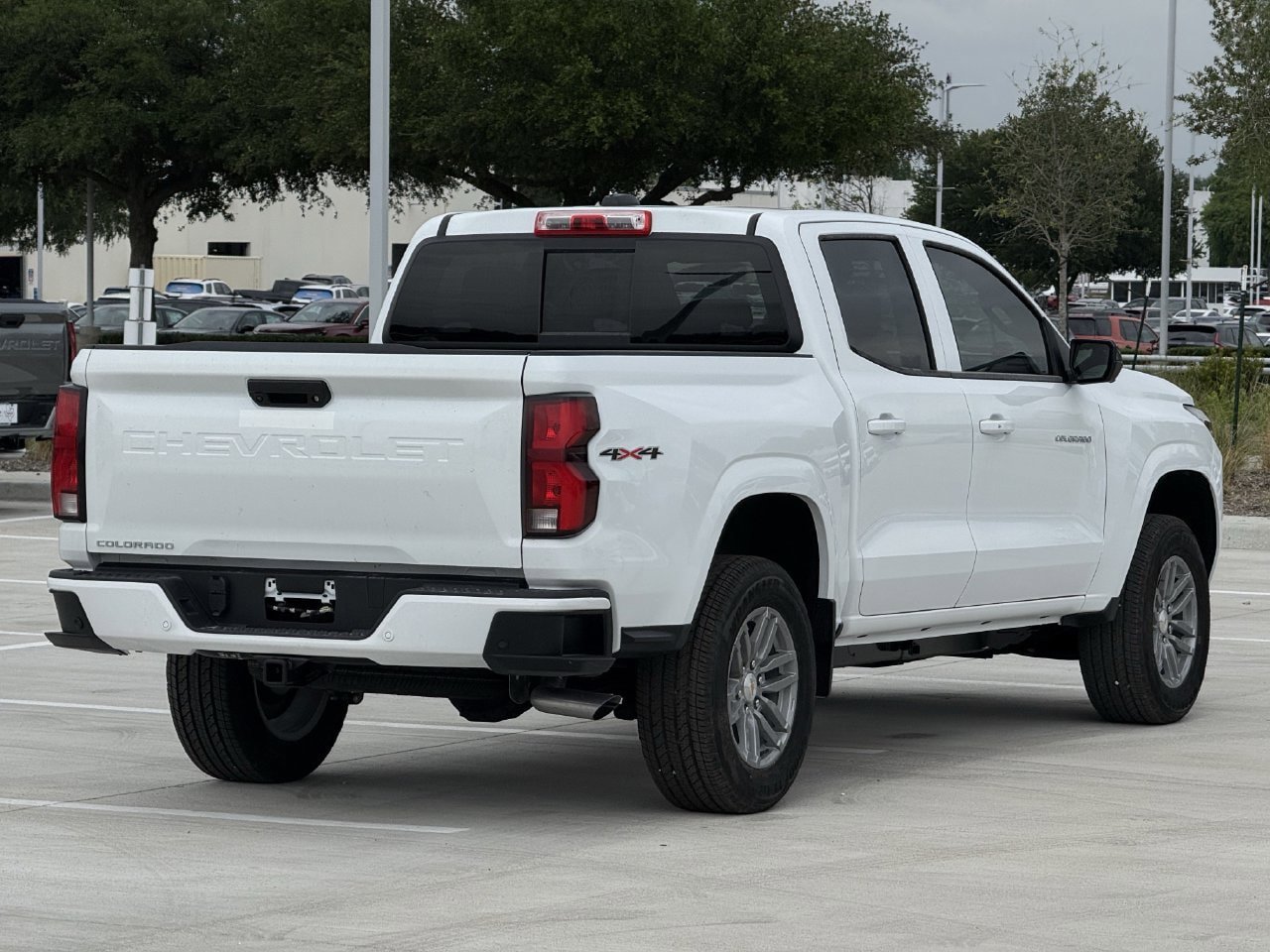 New 2026 Chevrolet Colorado LT w/ LT Convenience Package AWD/4WD image 4