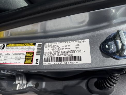 Certified 2025 Toyota Tacoma TRD Off-Road w/ TRD Off Road Upgrade Package AWD/4WD image 30