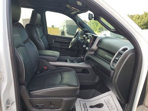 Used 2022 RAM 3500 Laramie w/ Night Edition AWD/4WD image 24