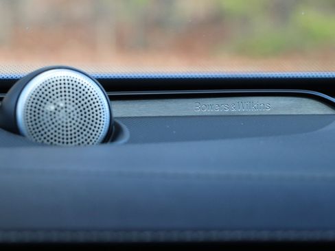 Used 2019 Volvo XC90 T6 R-Design w/ Advanced Package image 34