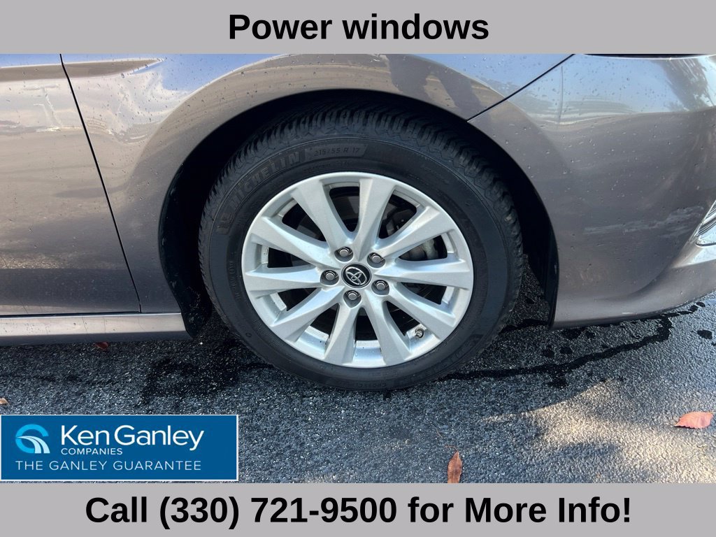 Used 2018 Toyota Camry LE FWD image 19