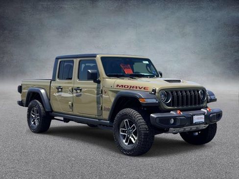 Used 2026 Jeep Gladiator Mojave AWD/4WD image 1