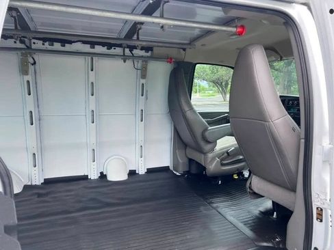 Used 2021 Chevrolet Express 2500 w/ Driver Convenience Package RWD image 23