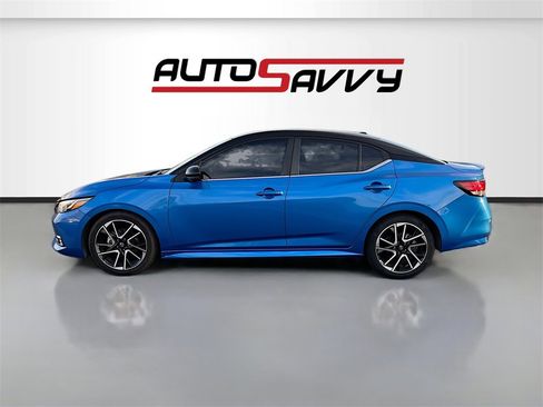 Used 2023 Nissan Sentra SR w/ SR Premium Package image 4