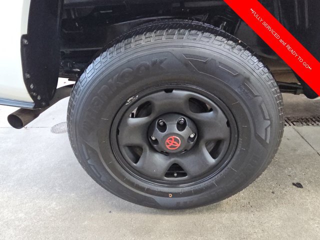 Certified 2023 Toyota Tacoma SR AWD/4WD image 8