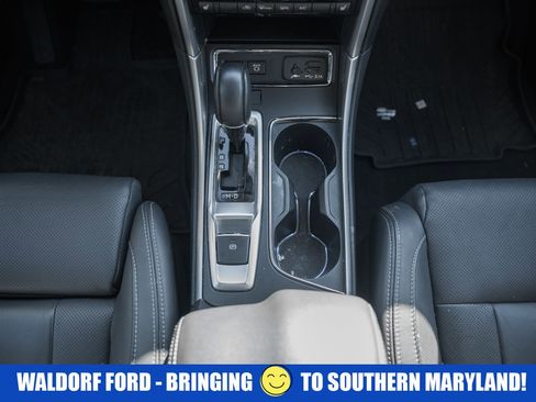 Used 2022 Subaru Ascent Limited w/ Technology Package image 30