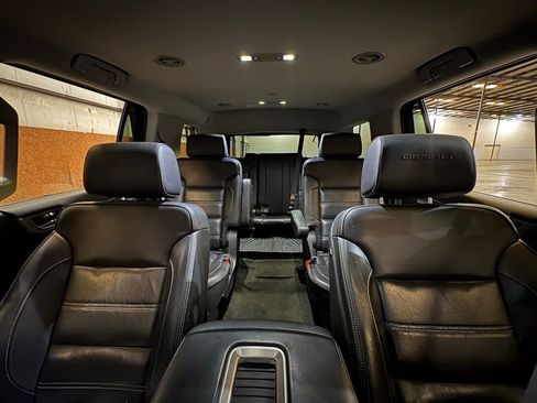 Used 2018 GMC Yukon Denali AWD/4WD image 44