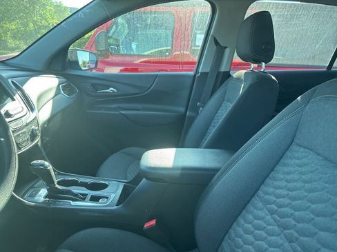 Used 2019 Chevrolet Equinox LT w/ LPO, Blackout Package AWD/4WD image 30