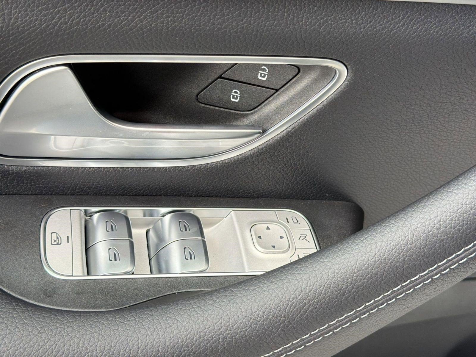 New 2026 Mercedes-Benz GLS 450 4MATIC image 19