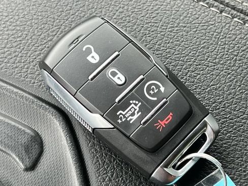 Used 2025 RAM 1500 Rebel w/ Advanced Safety Group II AWD/4WD image 35