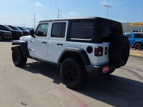 Used 2022 Jeep Wrangler Unlimited Sport AWD/4WD image 6