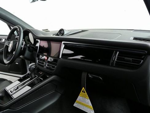 New 2026 Porsche Macan S image 26