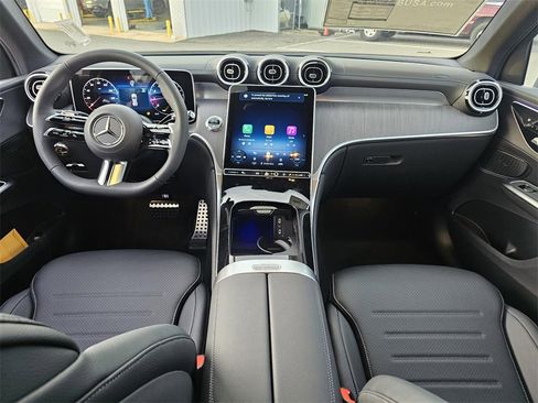 New 2026 Mercedes-Benz GLC 300 image 24