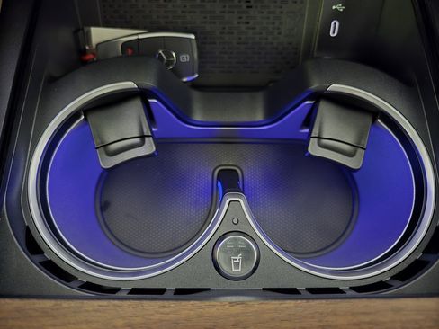 New 2026 Mercedes-Benz GLS 580 4MATIC image 18