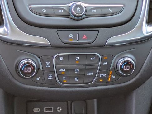 Certified 2024 Chevrolet Equinox LT image 21