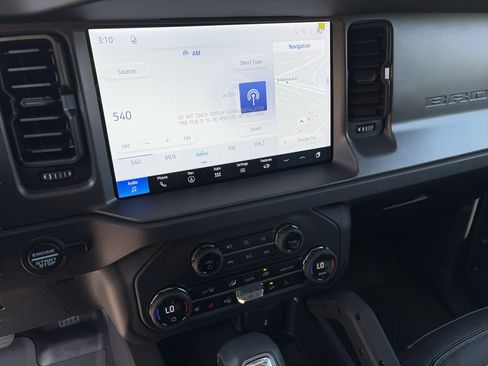 New 2026 Ford Bronco Badlands AWD/4WD image 11