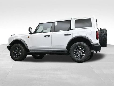 New 2025 Ford Bronco Badlands image 31