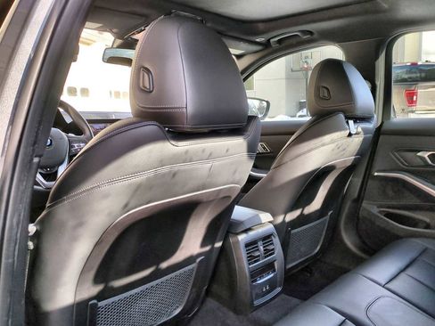 Certified 2022 BMW 330i xDrive Sedan w/ Premium Package image 18