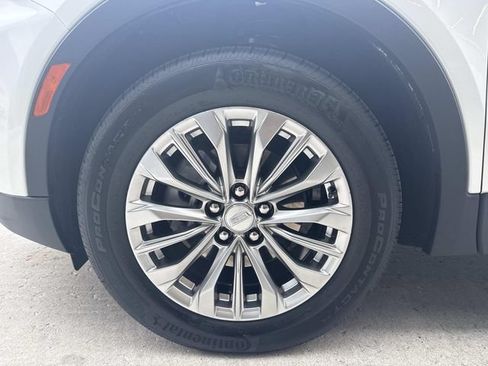 Certified 2024 Cadillac XT4 Premium Luxury AWD/4WD image 11