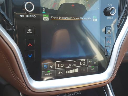 Used 2025 Subaru Outback Touring XT w/ Popular Package #2 image 21