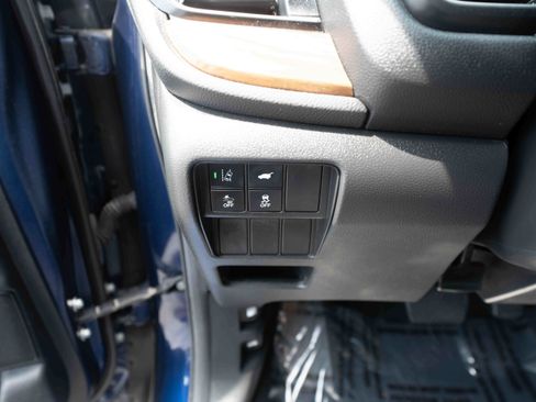 Used 2020 Honda CR-V EX-L image 11