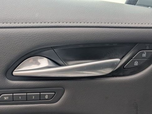 Used 2024 Cadillac XT4 Premium Luxury image 13