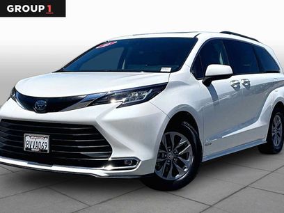 Used 2021 Toyota Sienna XLE w/ XLE Plus Package