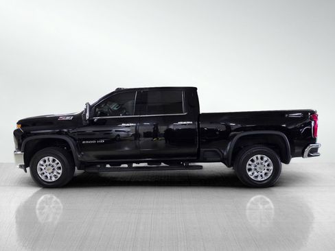 Used 2023 Chevrolet Silverado 2500 LTZ w/ Z71 Off-Road Package AWD/4WD image 4