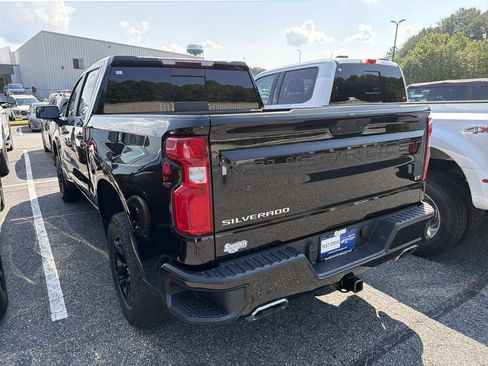 Used 2020 Chevrolet Silverado 1500 LT Trail Boss AWD/4WD image 10