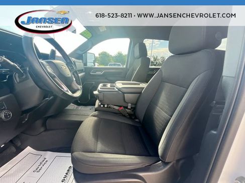 Used 2025 Chevrolet Silverado 2500 LT AWD/4WD image 18
